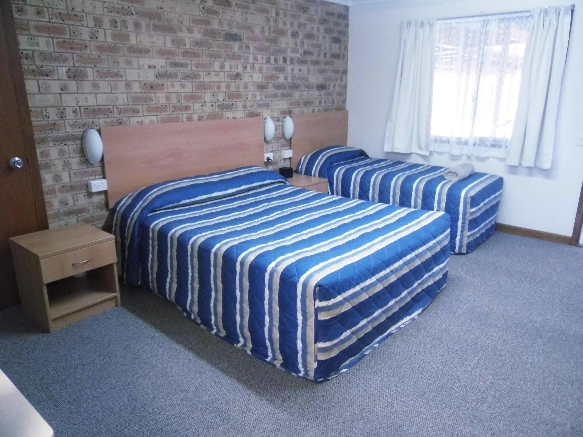 Nanango Fitzroy Motel Luaran gambar