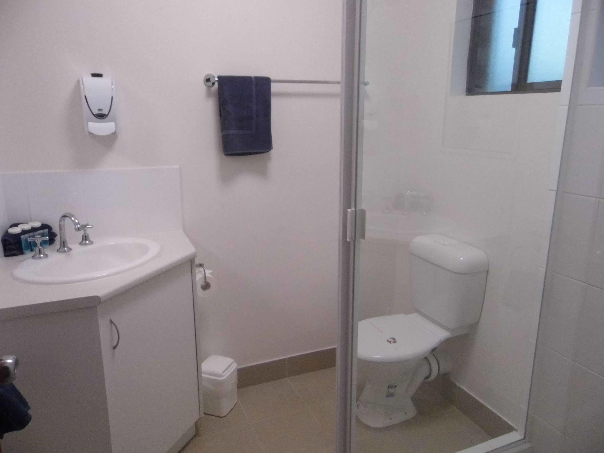 Nanango Fitzroy Motel Luaran gambar