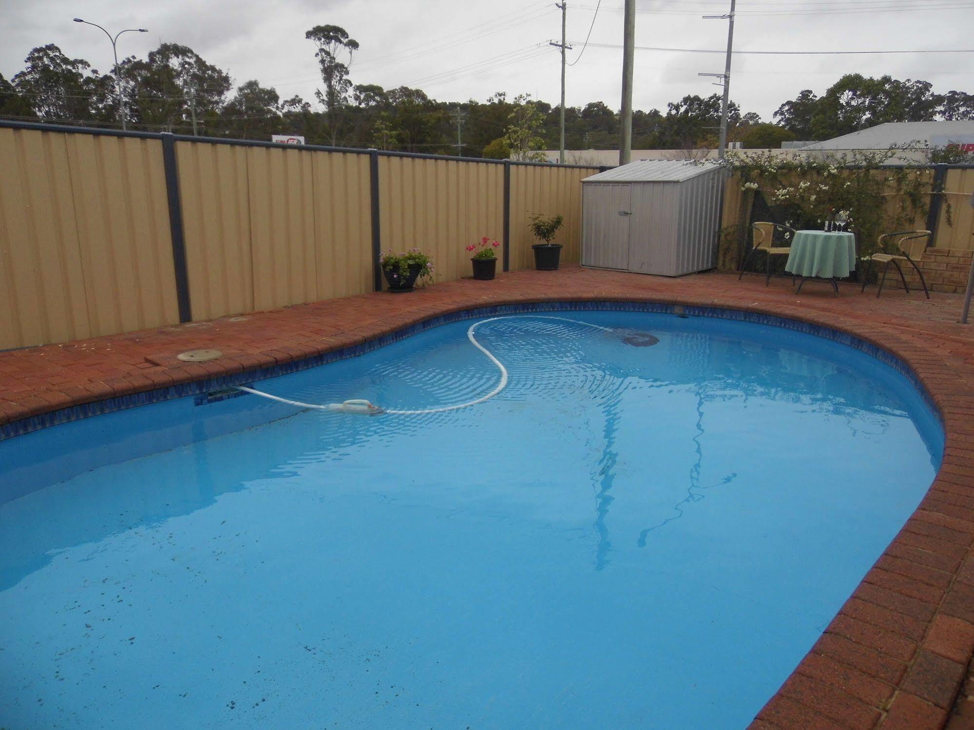 Nanango Fitzroy Motel Luaran gambar