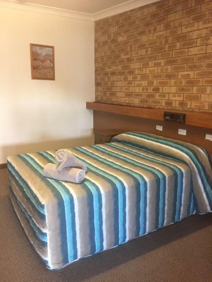 Nanango Fitzroy Motel Luaran gambar